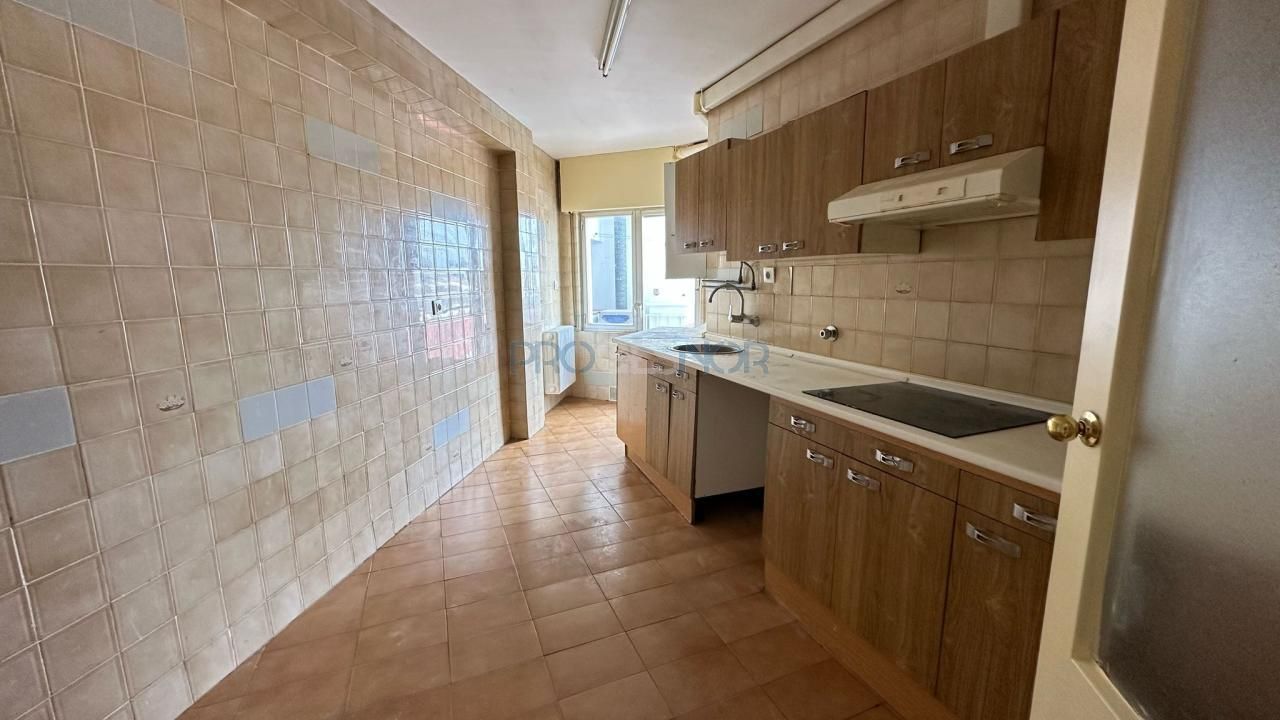 Küche von Wohnung zum Verkauf in Santovenia de la Valdoncina mit Heizung und Terrasse