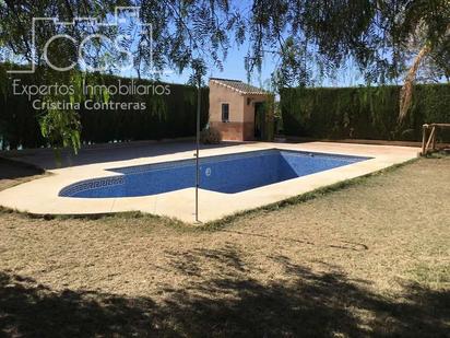 Piscina de Finca rústica en venda en Aznalcázar amb Aire condicionat i Piscina