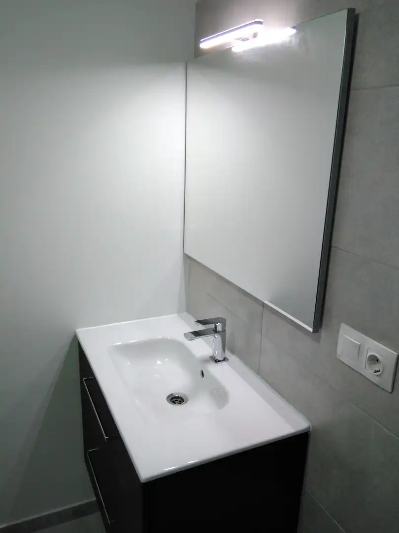 Badezimmer von Wohnung zum Verkauf in Vigo  mit Heizung