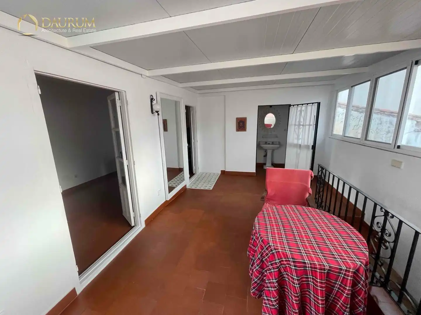 Detached homes for sale in Málaga  with Terrace and Furnished