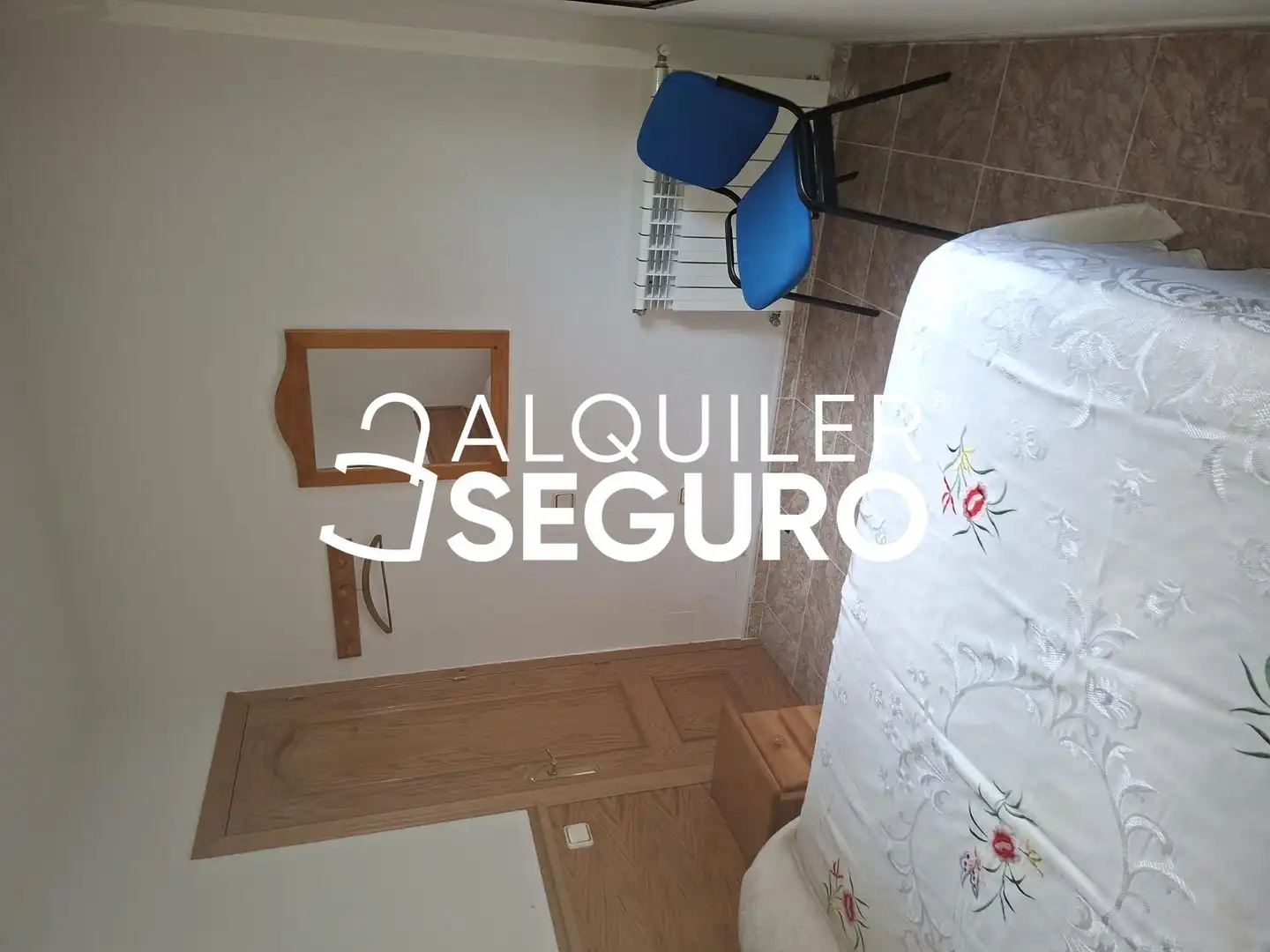 Bedroom of Flat for rent in El Berrueco  with Heating and Furnished