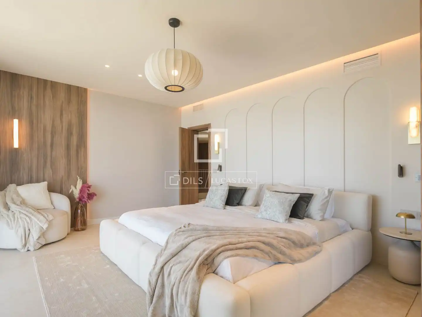 Dormitori de Casa o xalet en venda en Málaga amb Aire condicionat, Jardí privat i Traster
