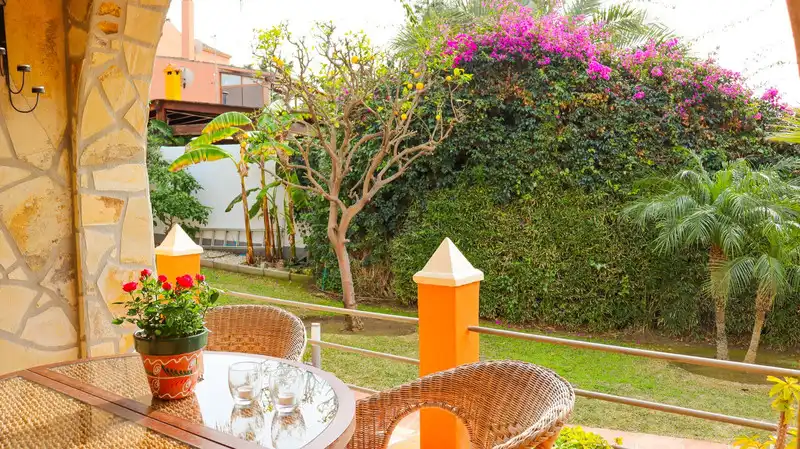 Chalet en venta en Nueva, imagen 15
