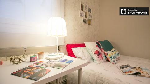 Photo 2 of Room in San Pedro de Deusto - La Ribera, Bilbao