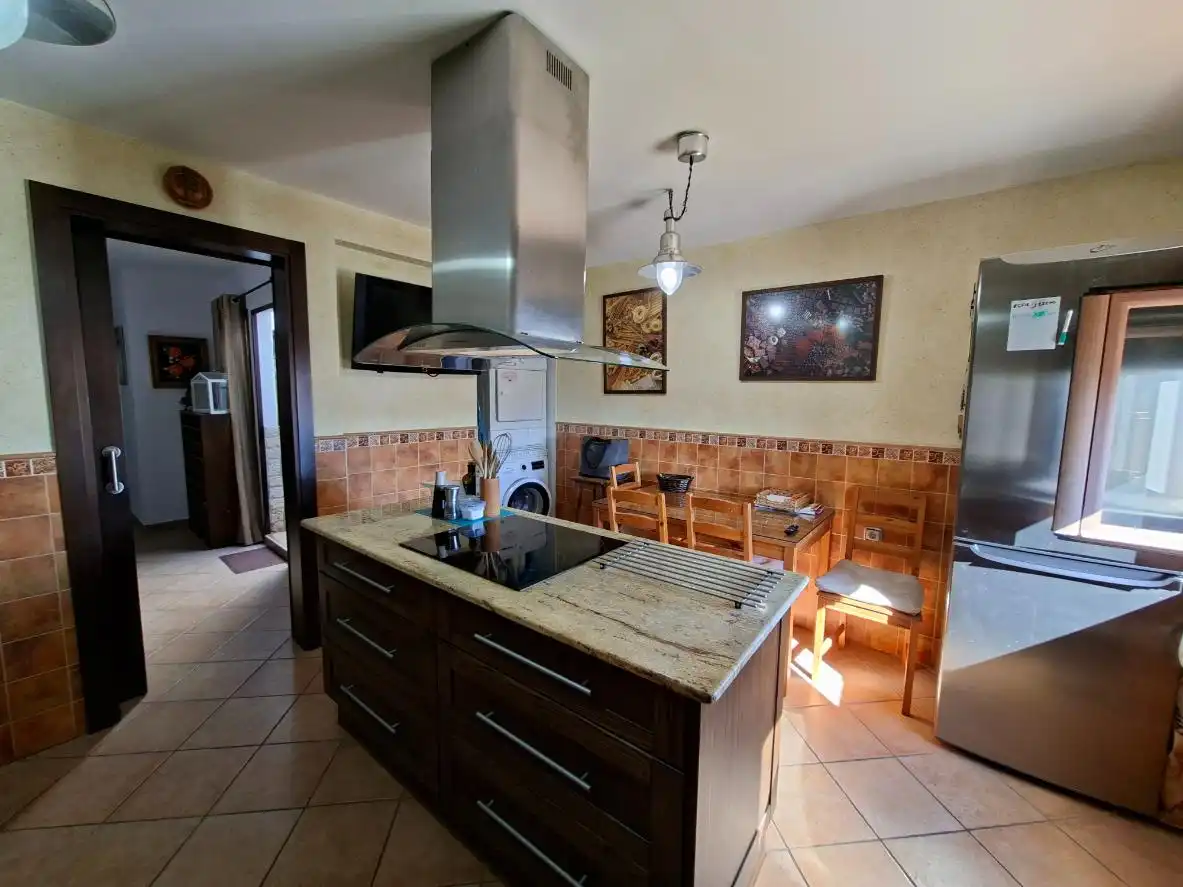Kitchen of Houses for sale in Álora, Málaga