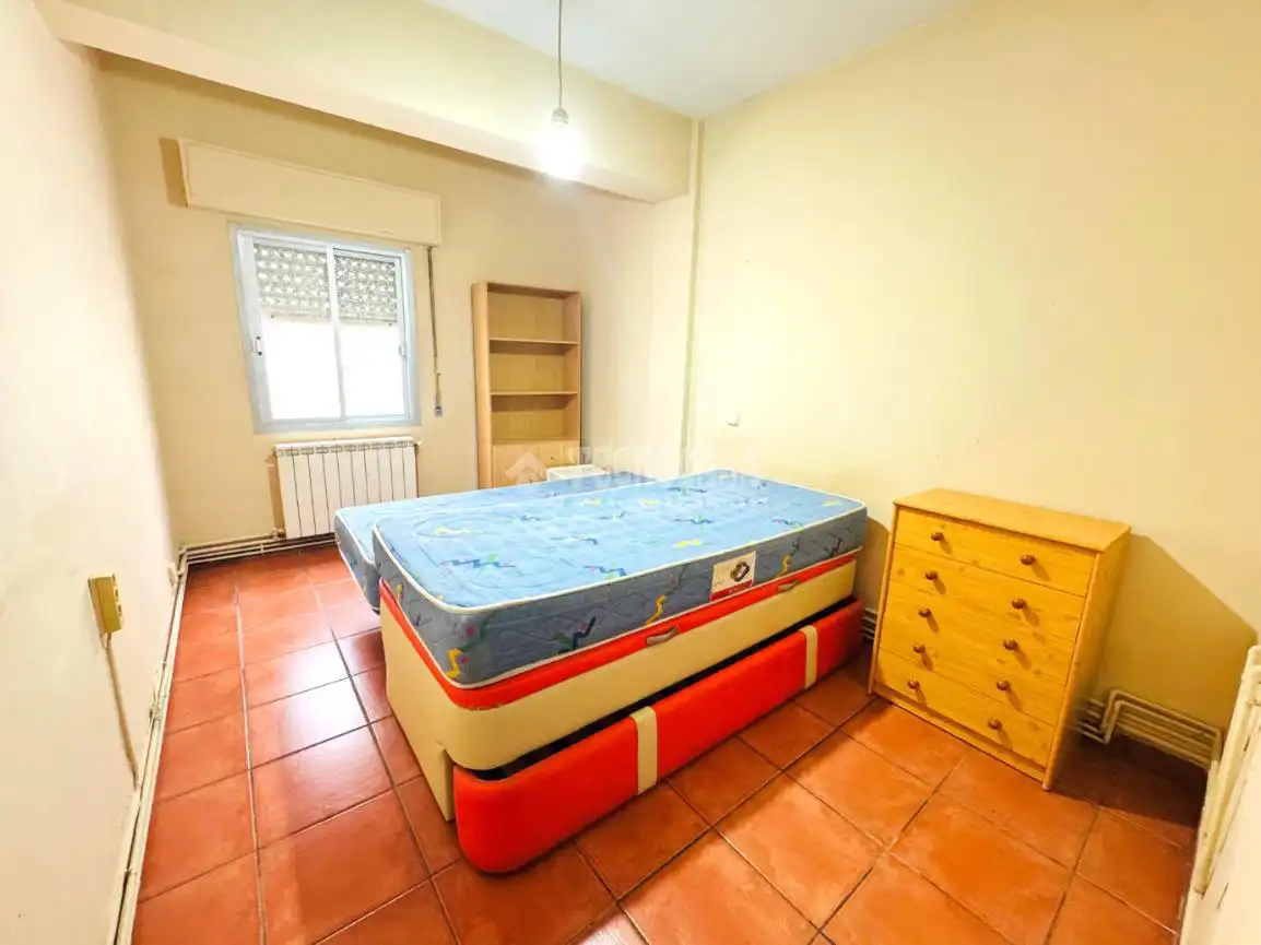 Bedroom of Flat for sale in Talavera de la Reina  with Air Conditioner, Heating and Terrace