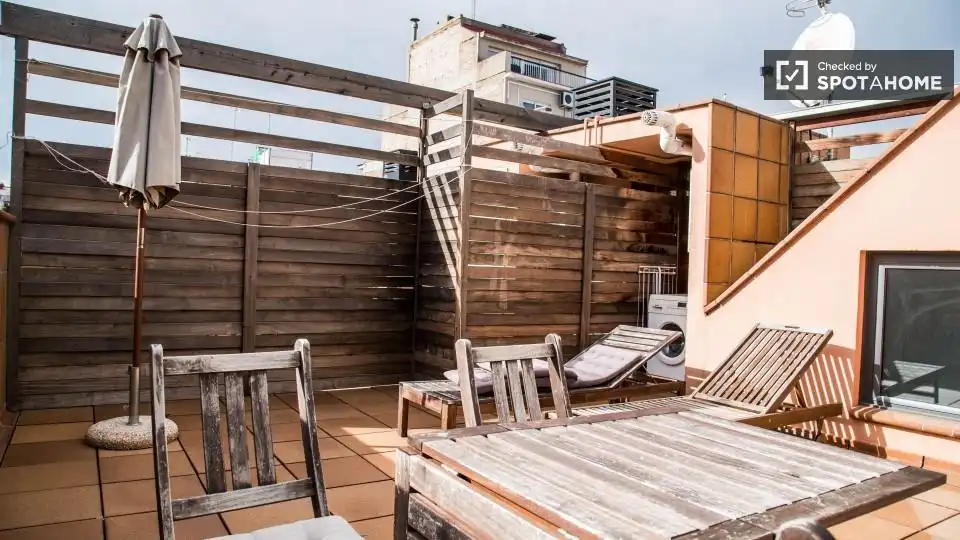 Piso con terraza en alquiler en Gràcia, imagen 18