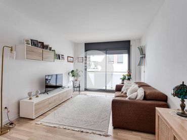Piso con ascensor en venta en Sants - Montjuïc