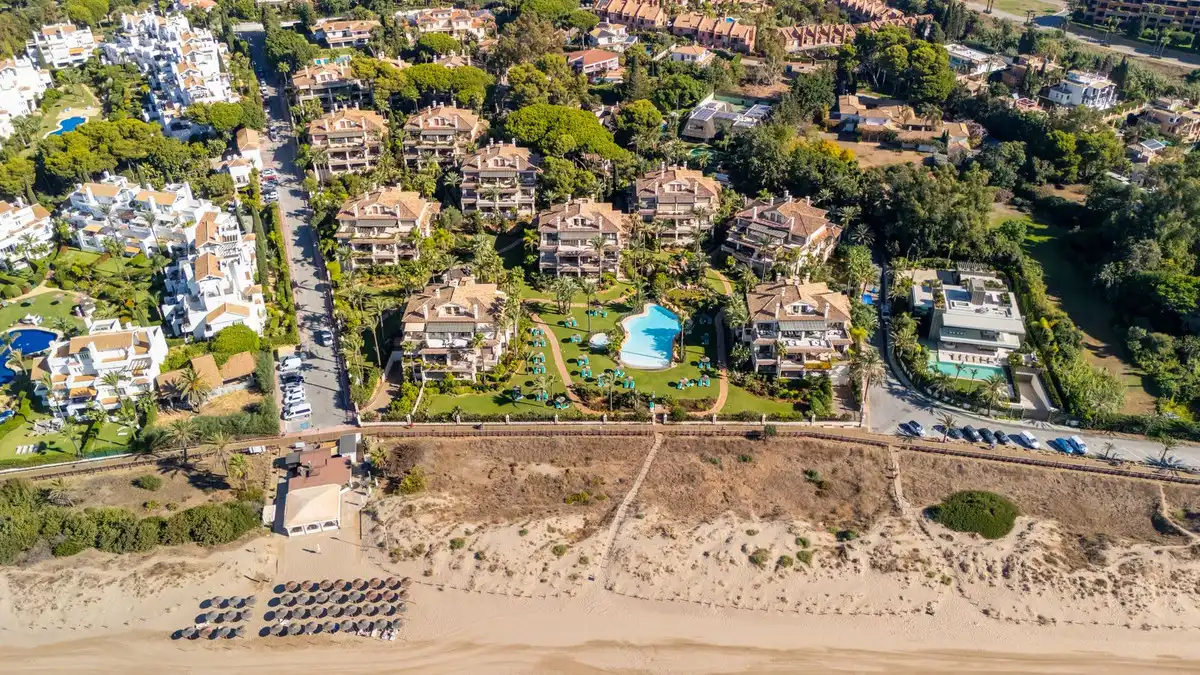 Piso con ascensor en venta en Río Real - Los Monteros, imagen 3