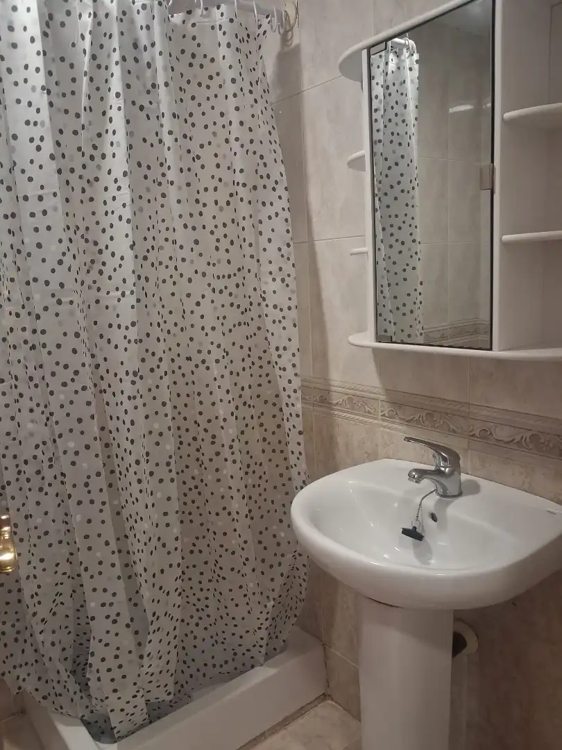 Badezimmer von Wohnung zur Miete in Benicarló mit Möbliert