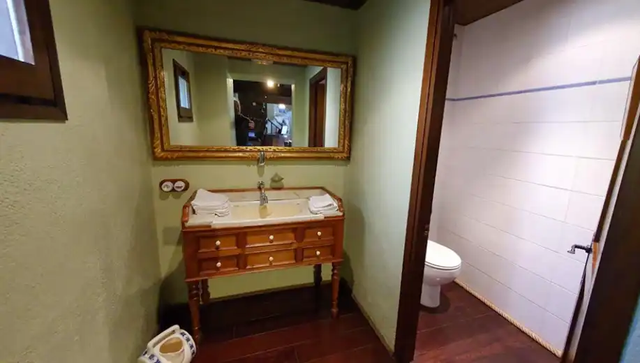 Casa rústica con piscina en venta en Planoles, imagen 16