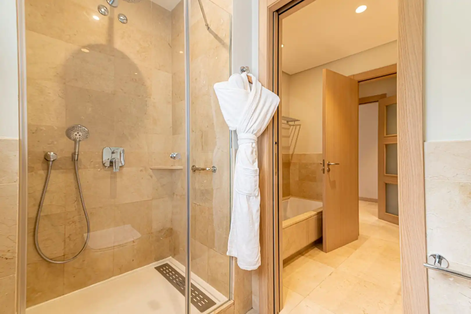 Bathroom of Flat for sale in Guía de Isora  with Air Conditioner, Heating and Terrace