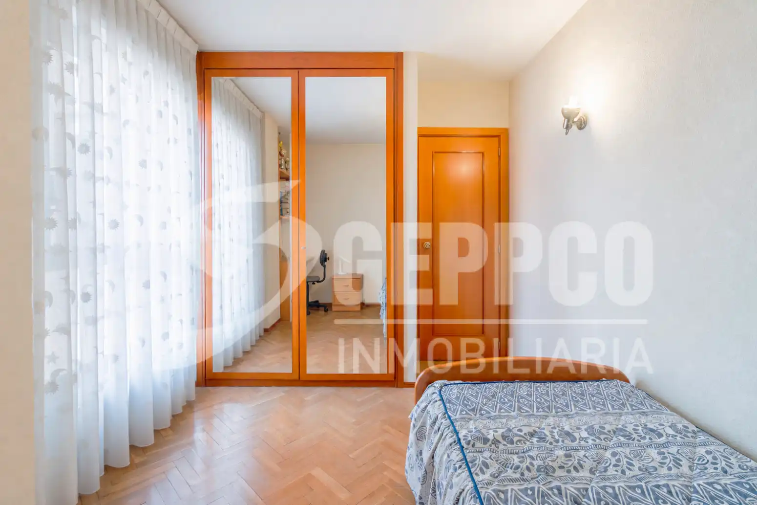 Bedroom of Flat for sale in Madrid  with Heating