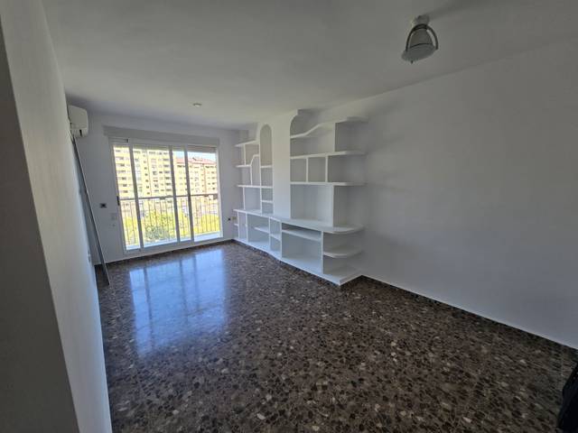 Piso en Alquiler en La Creu del Grau