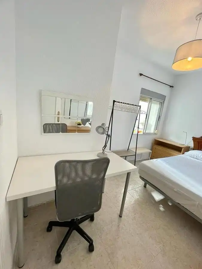 Flat for rent in Barrio de Zaidín