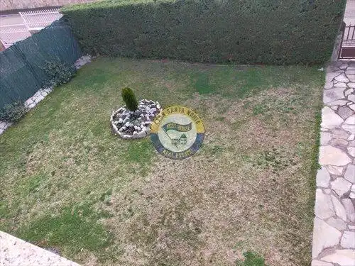 Houses for sale in Santovenia de la Valdoncina  with Heating, Terrace and Furnished