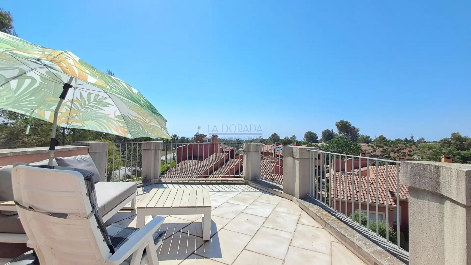Terraza de Casa adosada en venta en Mont-roig del Camp con Aire acondicionado, Terraza y Trastero