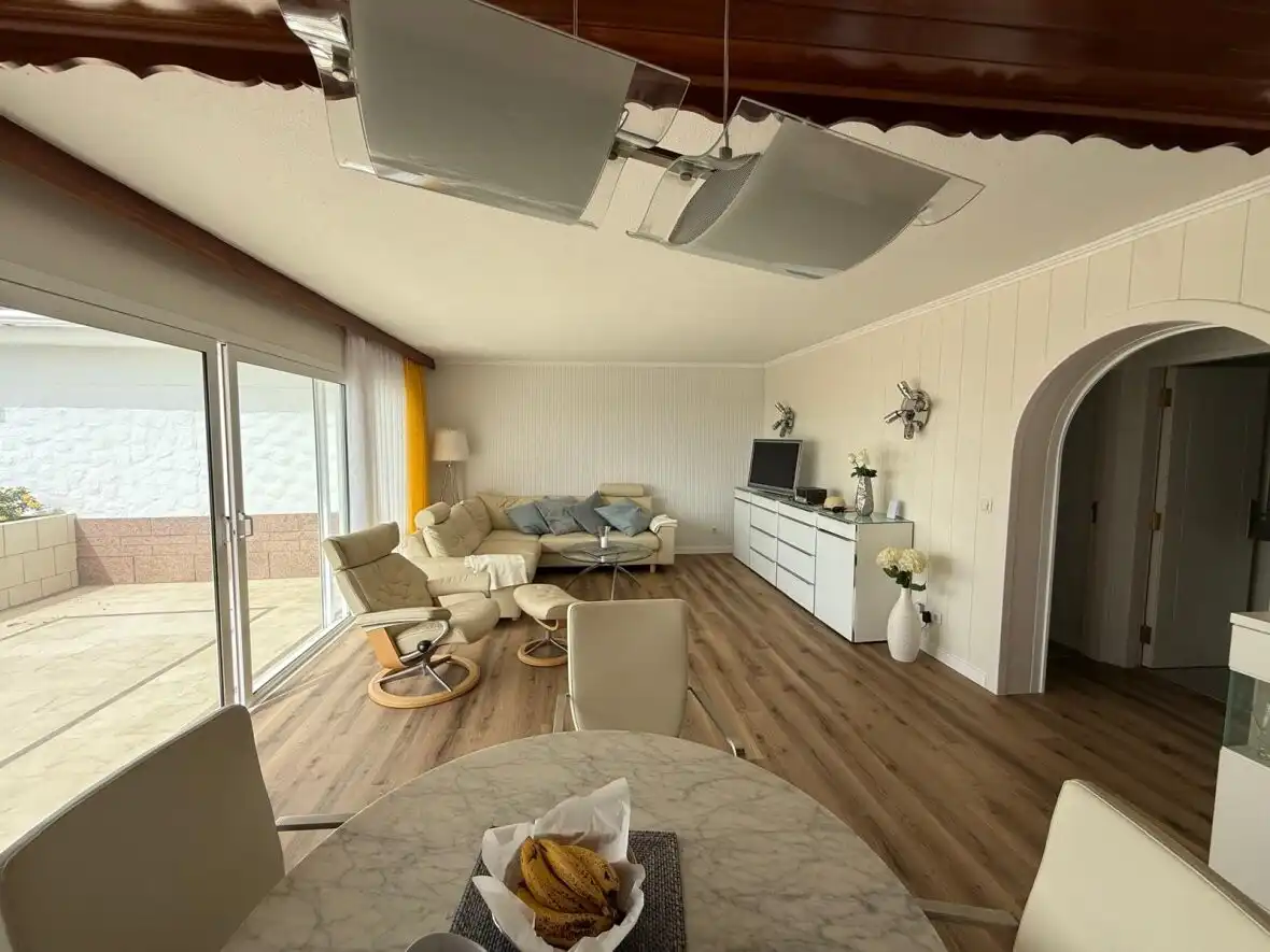 Sala d'estar de Casa o xalet en venda en La Matanza de Acentejo amb Terrassa