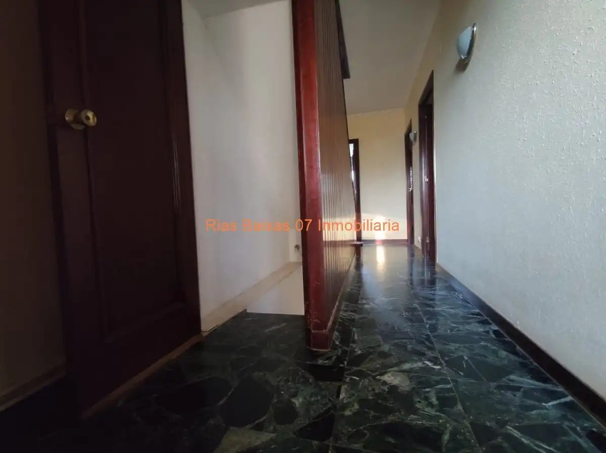 Casa o chalet en venta en Vigo  con Calefacción, Jardín privado y Parquet