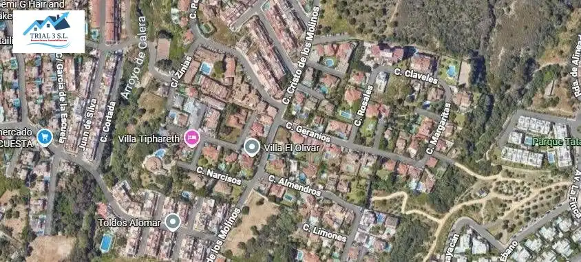 Vista exterior de Casa o chalet en venta en Marbella con Jardín privado y Piscina comunitaria