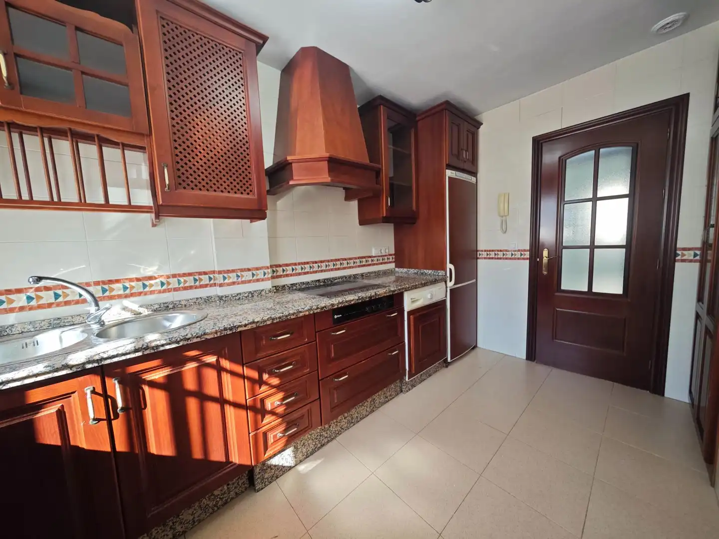 Cocina de Piso en venta en Chiclana de la Frontera con Aire acondicionado y Balcón