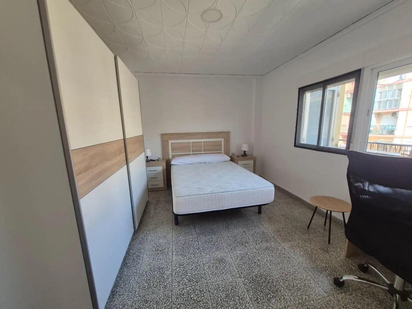 Bedroom of Flat for rent in Mislata  with Air Conditioner and Furnished