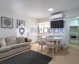 Living room of Study for sale in  Madrid Capital  with Air Conditioner and Heating