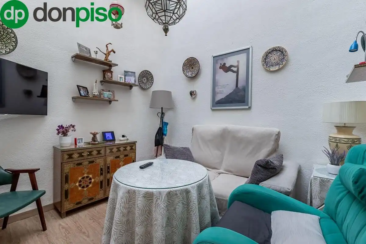 Living room of Houses for sale in Granada  with Air Conditioner, Heating and Terrace