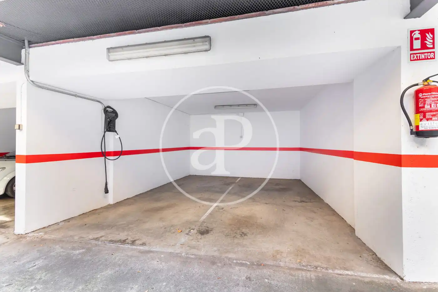 Parking of Flat for rent in Barcelona  with Air Conditioner, Heating and Terrace