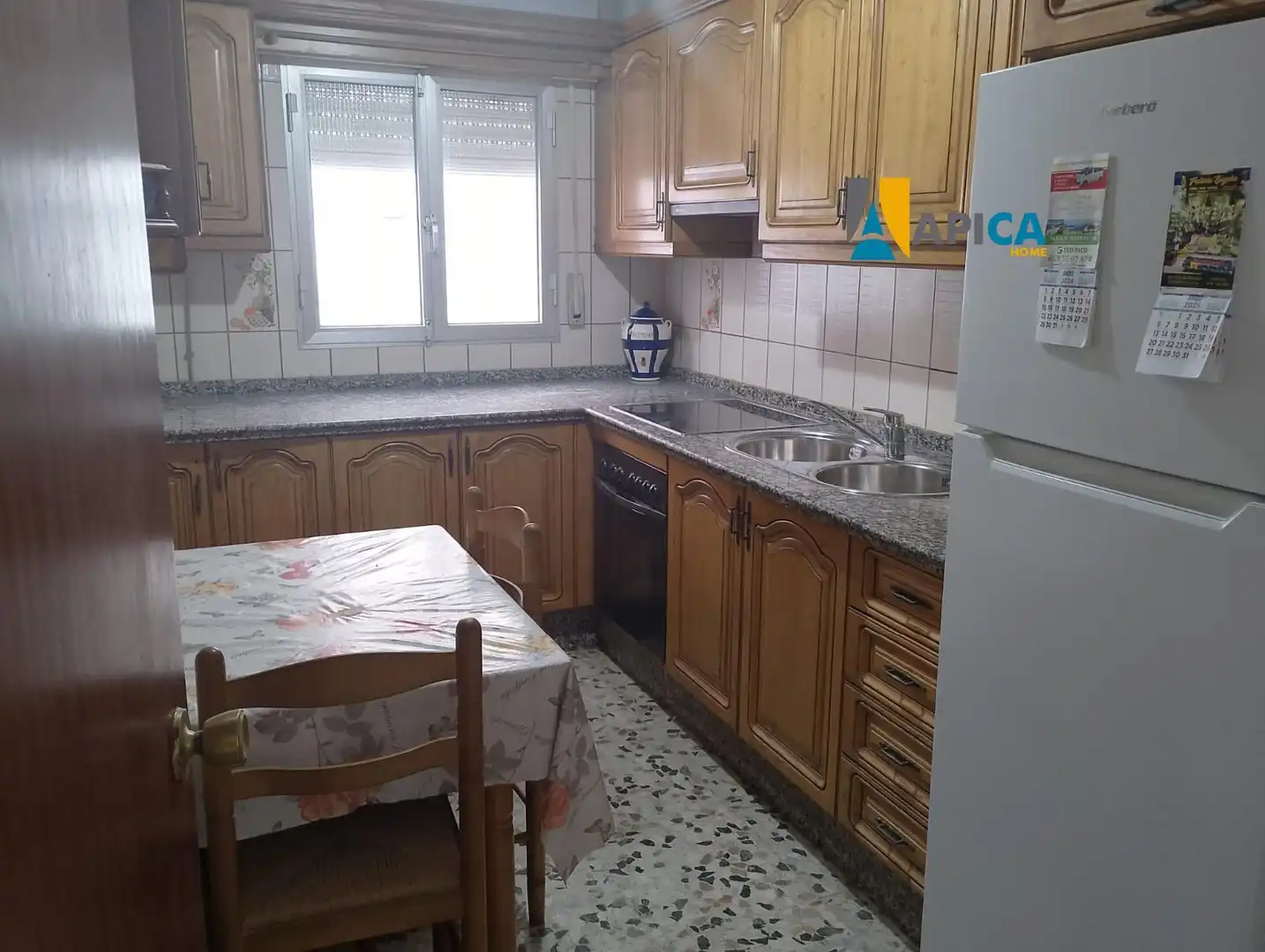 Cuina de Casa o xalet en venda en Barbate amb Terrassa, Traster i Moblat