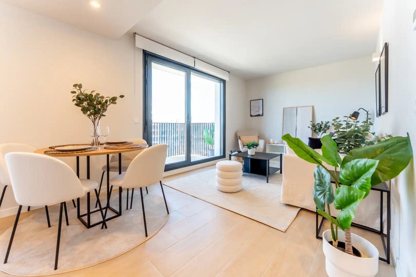 Living room of Flat for rent in Alcalá de Henares  with Air Conditioner, Private garden and Terrace