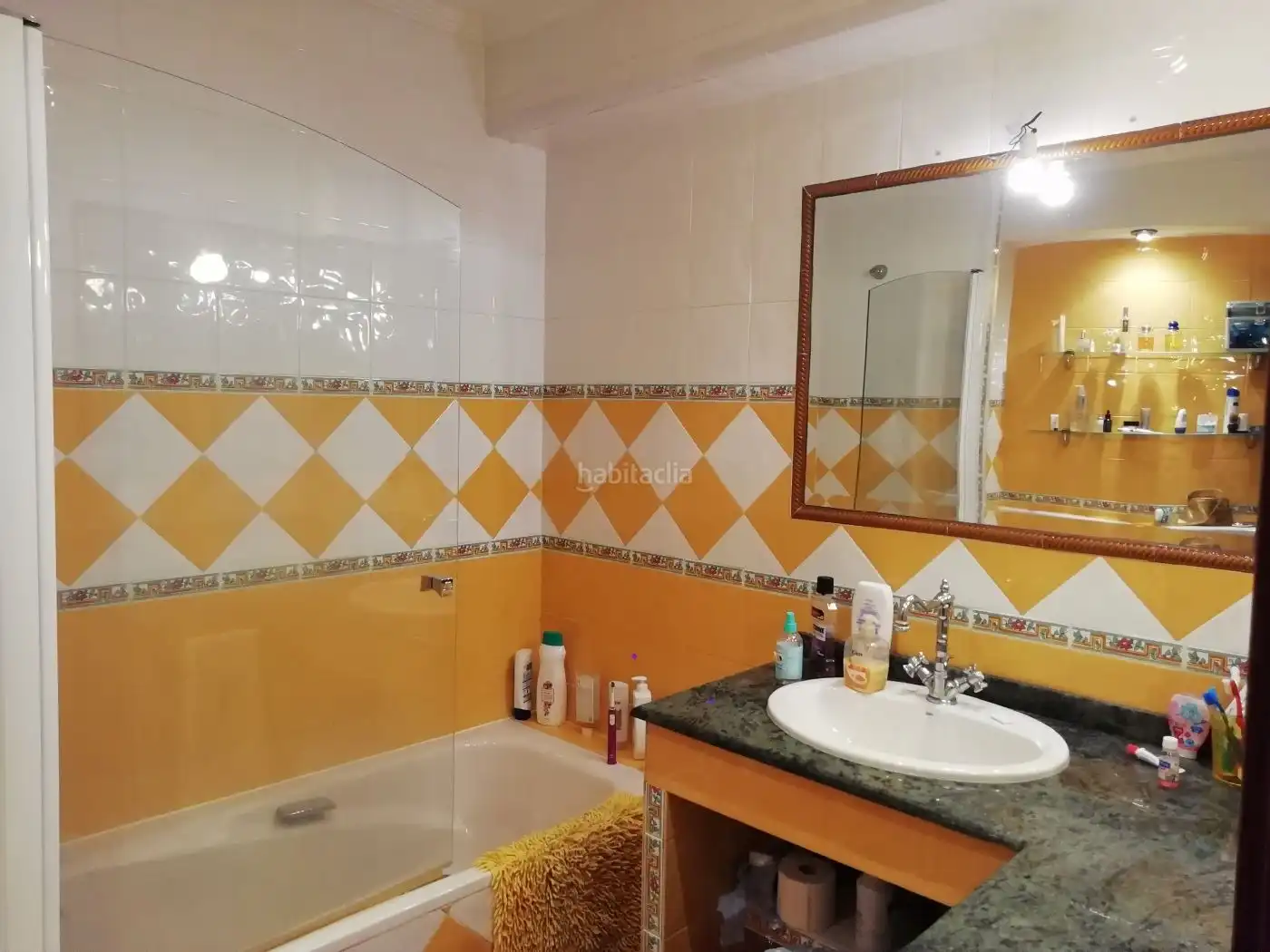 Piso con ascensor en venta en Calle Carlos III 12