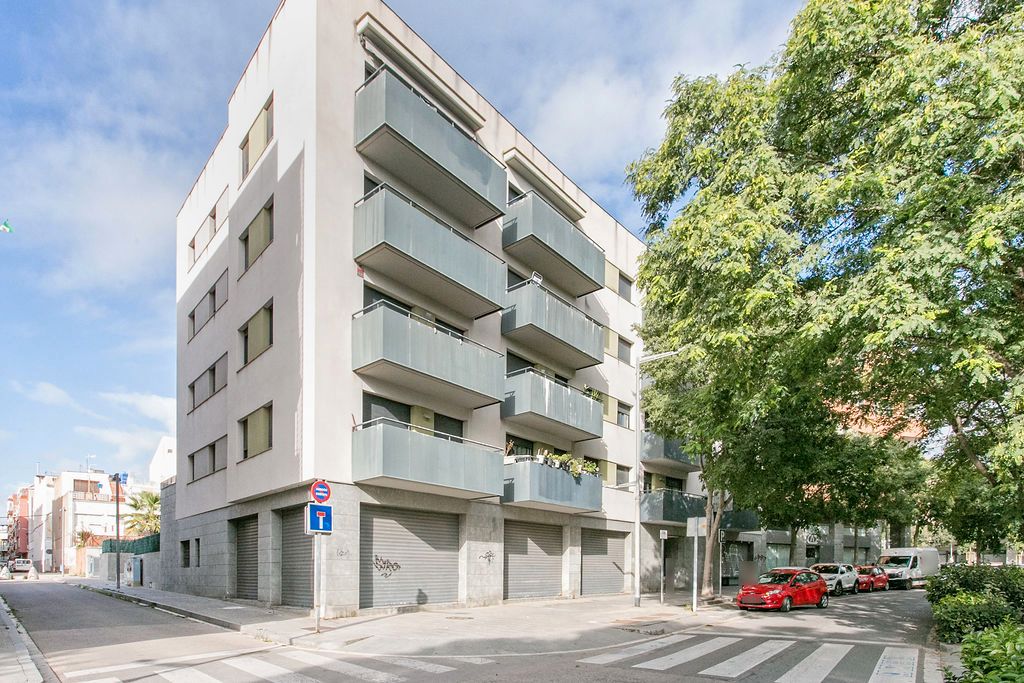 Vista exterior de Pis en venda en Vilanova i la Geltrú amb Traster