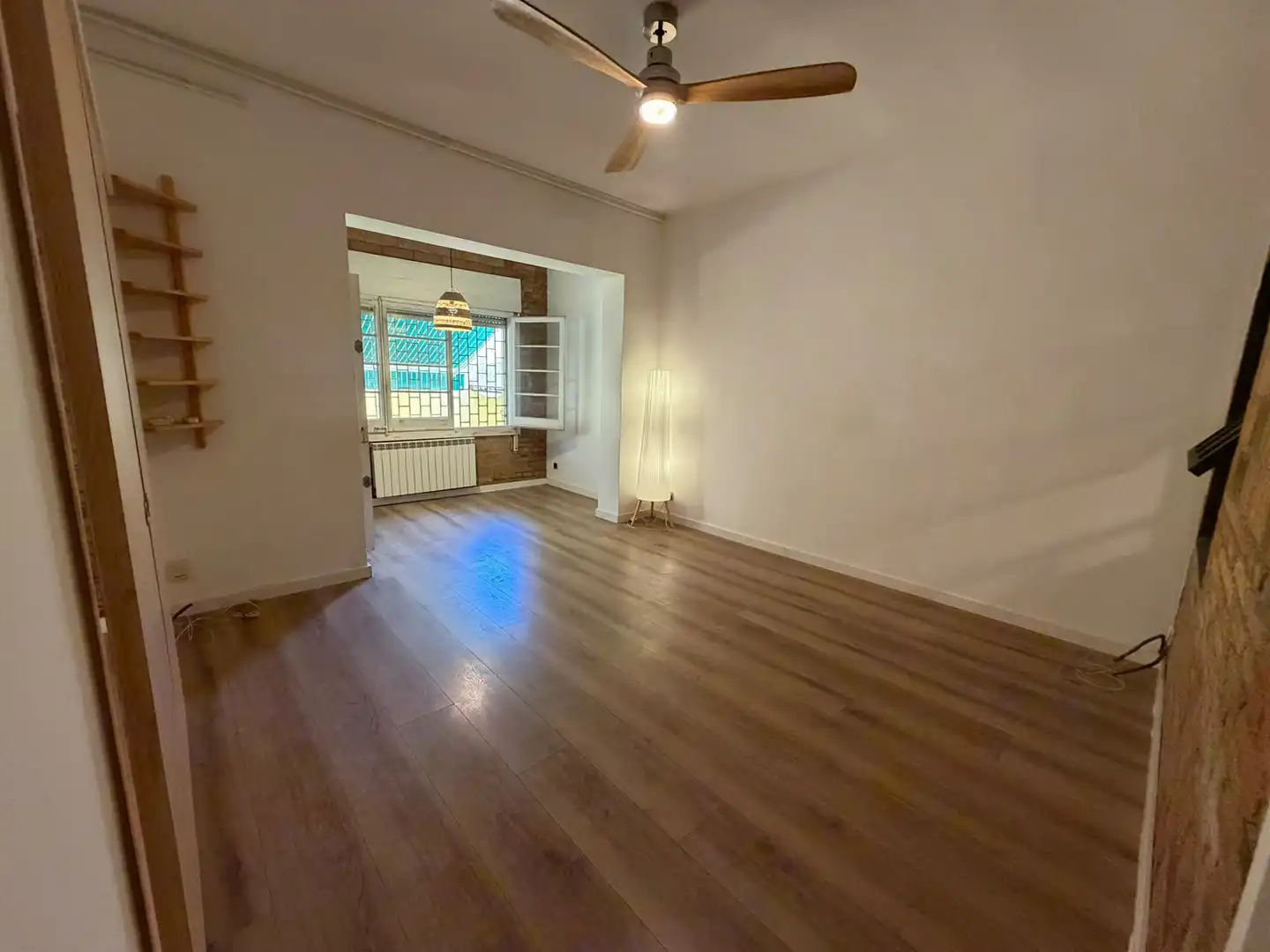 Flat with lift for sale in Carrer del Rosselló, imagen 5