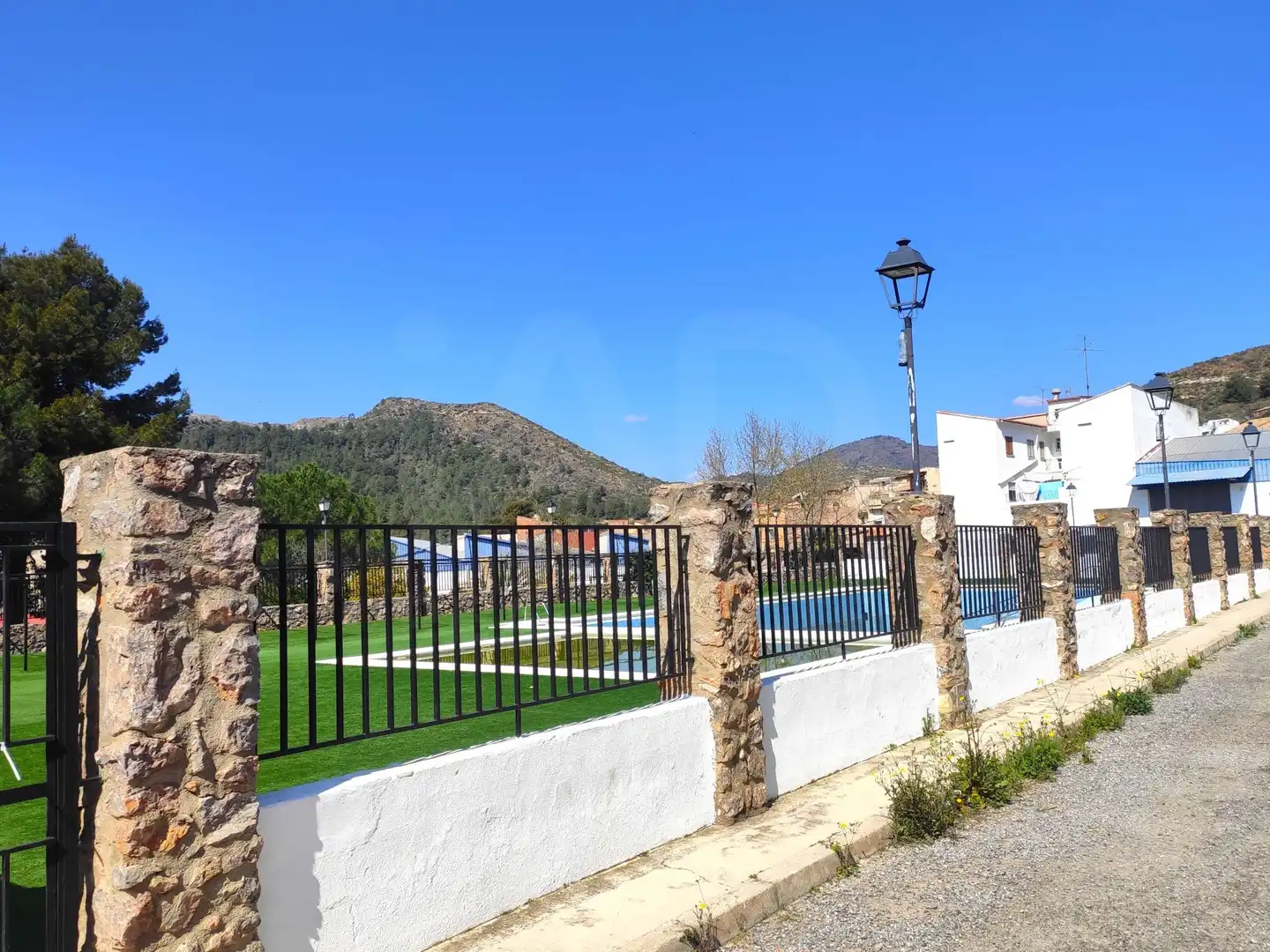 Residencial en venda en Azuébar