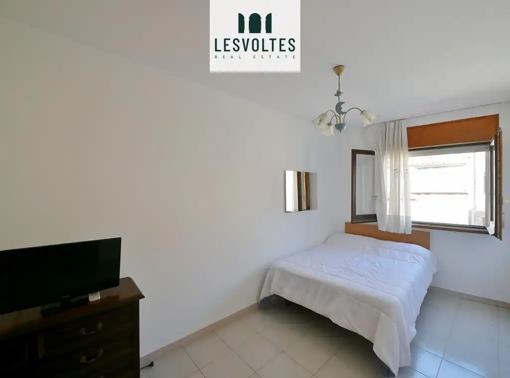 Bedroom of Flat for sale in Verges  with Air Conditioner, Heating and Terrace