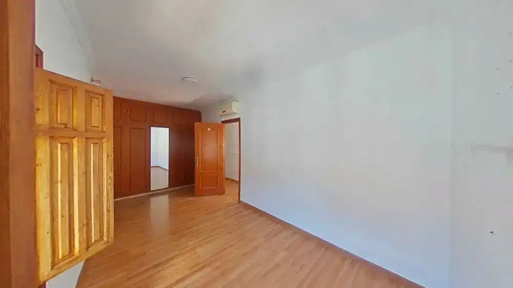 Bedroom of Houses for sale in Vélez-Málaga  with Air Conditioner, Heating and Balcony