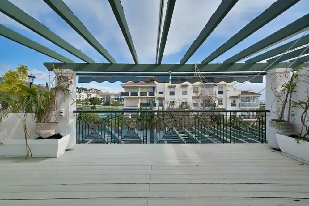 Mini appartamento con piscina in vendita a Nueva Andalucía, imagen 29