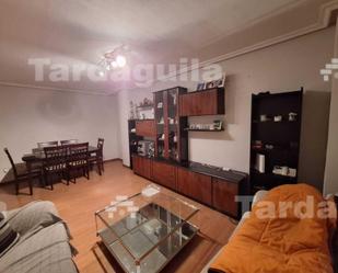 Living room of Flat for sale in Salamanca Capital  with Heating, Private garden and Terrace