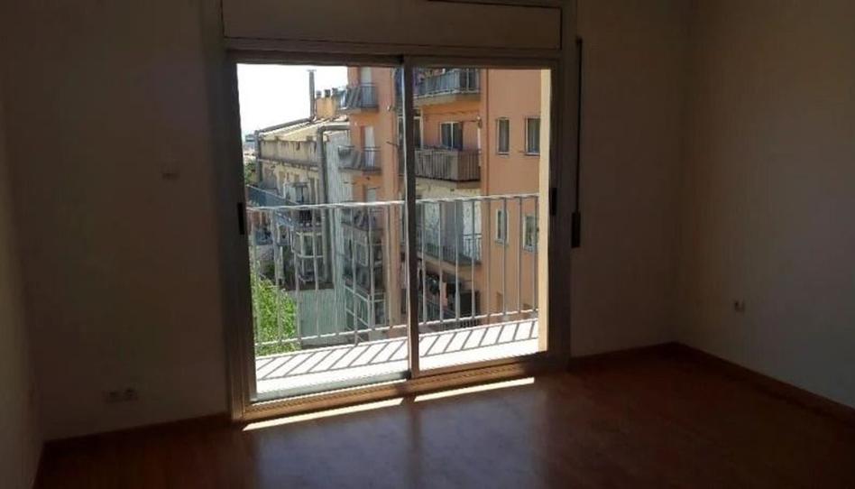 Foto 1 de Piso en venta en Avenida Ďàngel Sallent, La Maurina, Barcelona