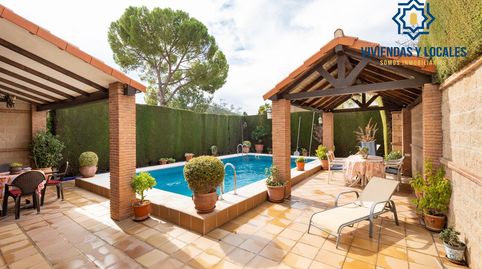 VIVIENDA PAREADA EN MONTELUZ