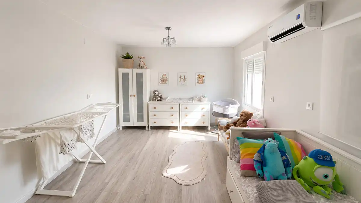 Habitación de Finca rústica en venta en Málaga con Aire acondicionado y Calefacción