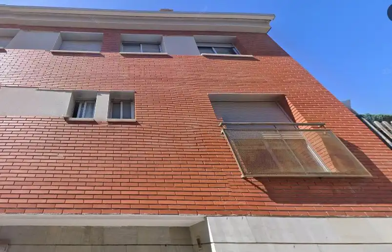 Vista exterior de Casa o chalet en venta en Castellví de Rosanes con Alarma