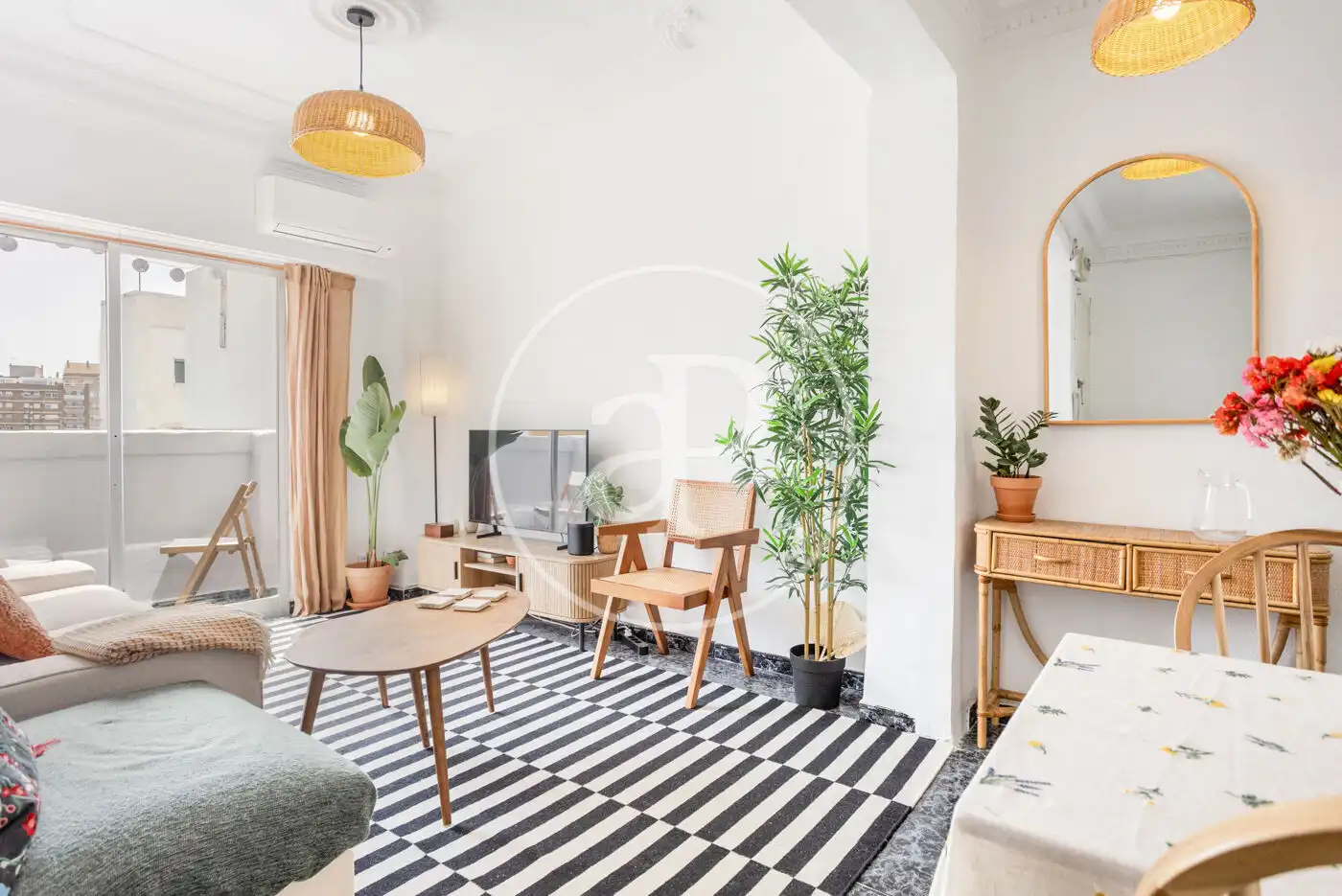 Sala d'estar de Pis de lloguer en  Valencia Capital amb Aire condicionat, Calefacció i Moblat