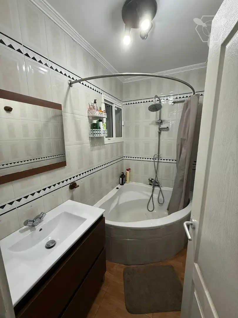 Baño de Piso en venta en Huelva con Amueblado