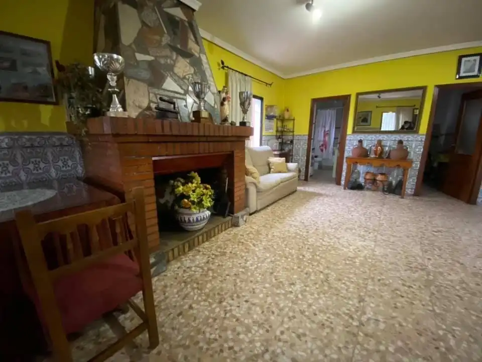 Sala d'estar de Casa o xalet en venda en La Granjuela amb Calefacció, Jardí privat i Traster