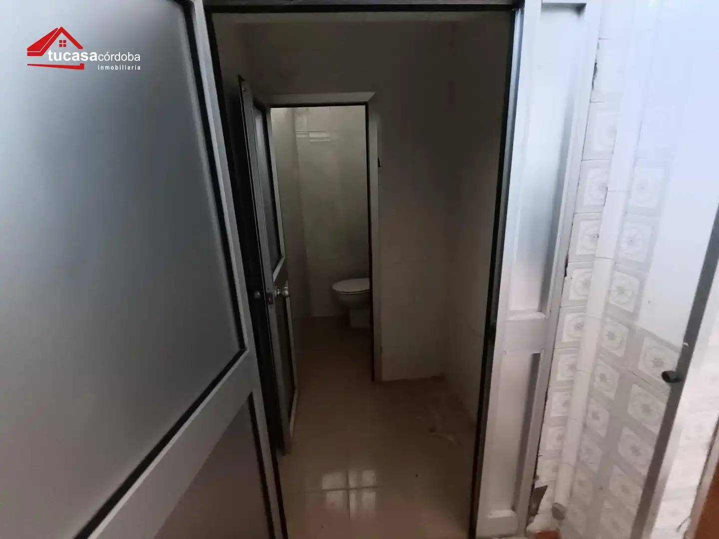 Baño de Casa o chalet en venta en Guadalcázar con Aire acondicionado, Terraza y Trastero