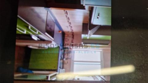 Foto 4 de Apartament en venda a Calle Porche el, 36, Tuéjar, Valencia