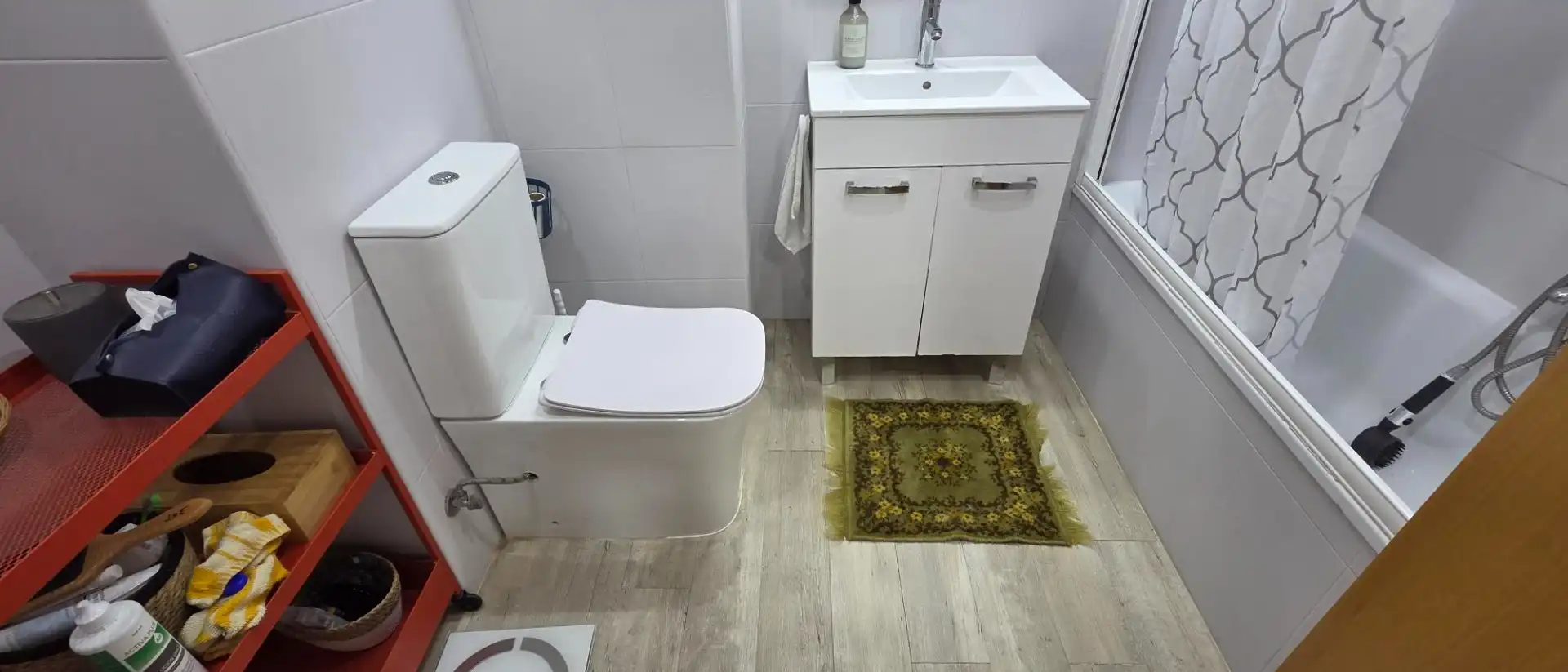 Baño de Piso en venta en Valencia con Aire acondicionado, Trastero y Balcón