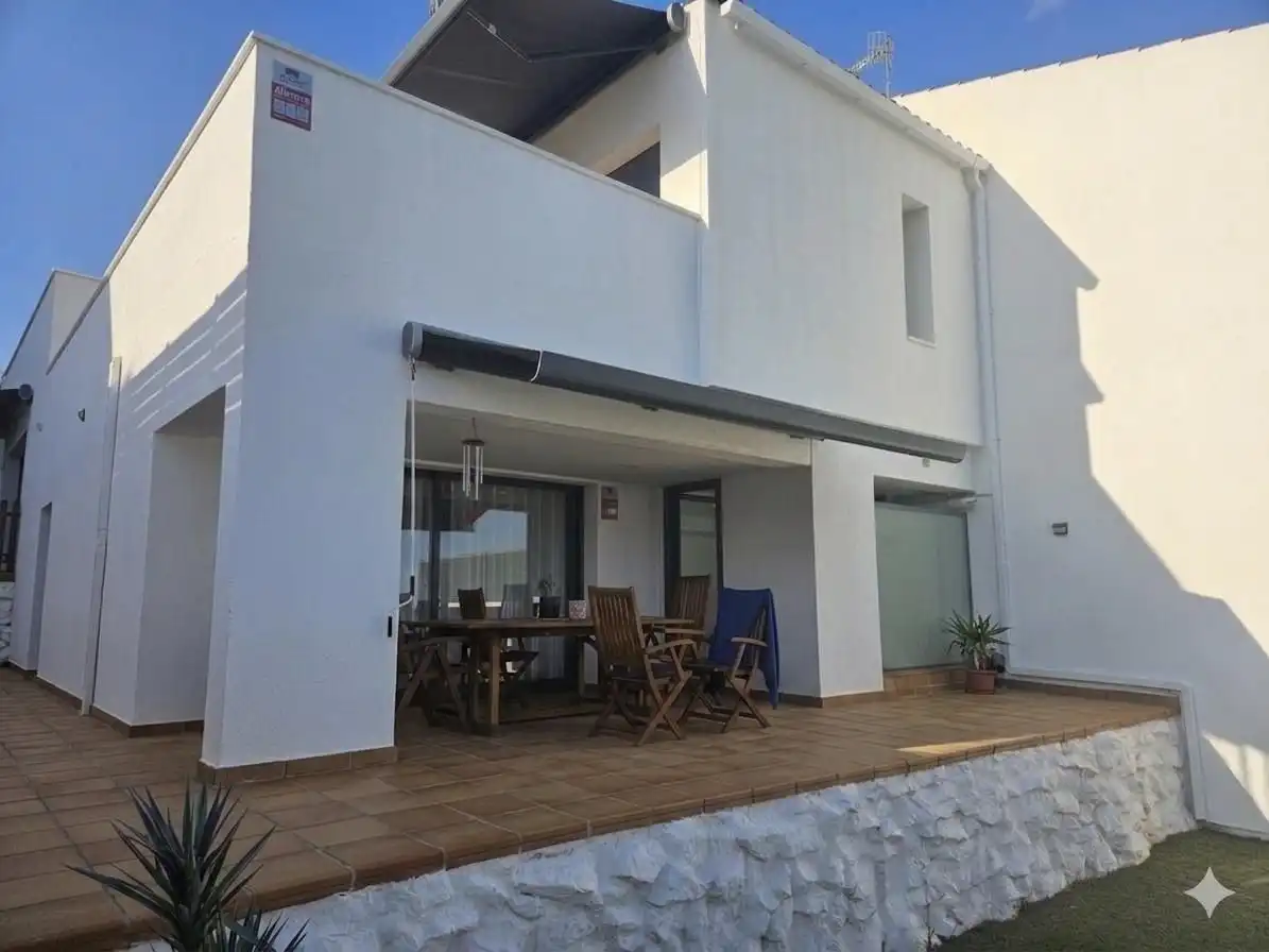 Terraza de Casa o chalet en venta en Calafell con Aire acondicionado, Calefacción y Jardín privado